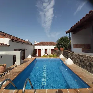 https://finca-paraiso.adeje-hotels.com